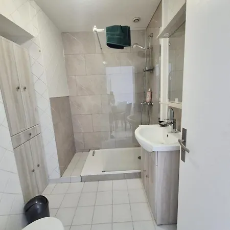 2 - 15 Min Des Chantiers Pornichet