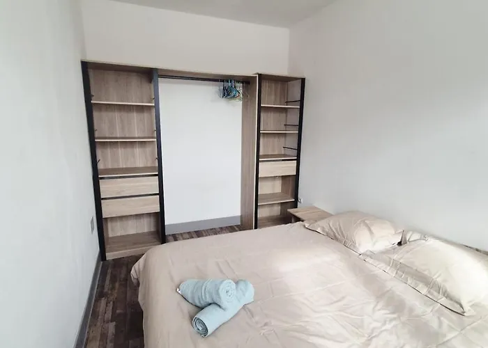 2 - 15 Min Des Chantiers * Pornichet